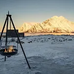 Nordic Retreat In Lofoten *