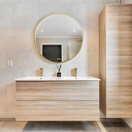 Nordic Retreat In Lofoten *